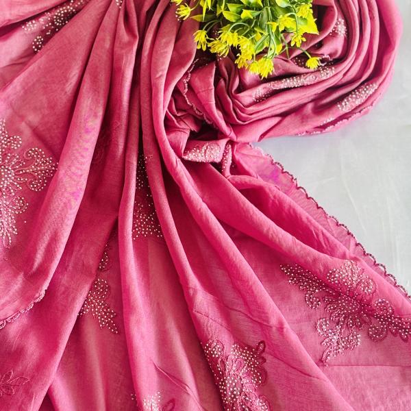 Women's stylish lengthy embroidered duppatta