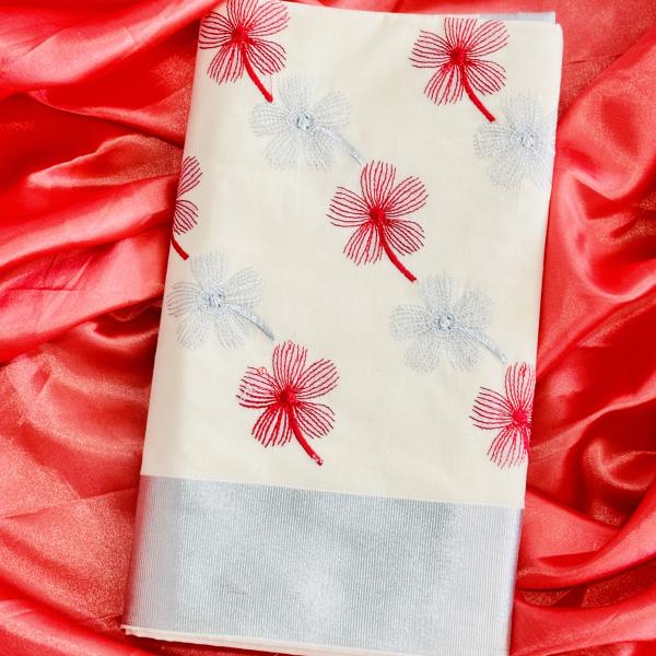 Kerala festival kasavu saree