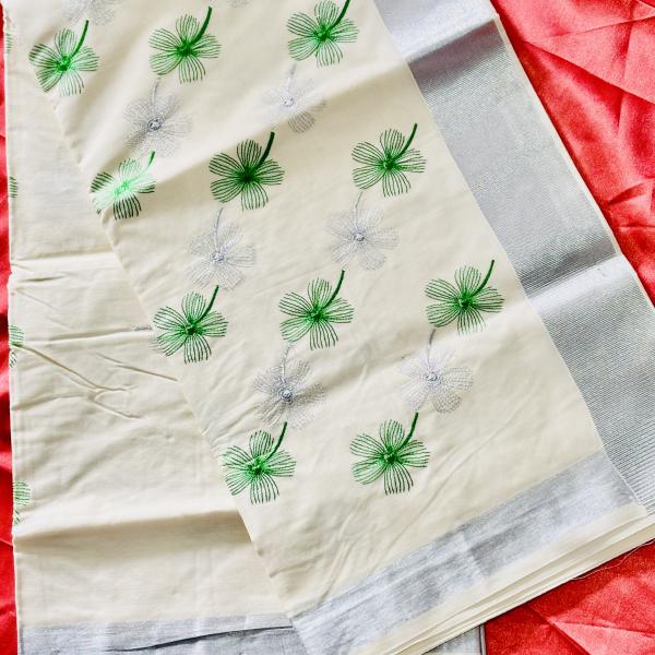 Kerala festival kasavu saree