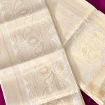 Kerala traditional KASAVU SETTU MUNDU(Half saree)